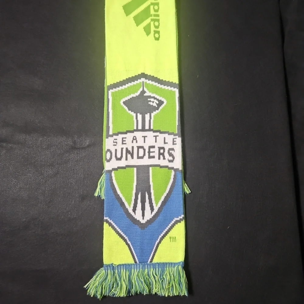 Adidas Seattle Sounders Scarf